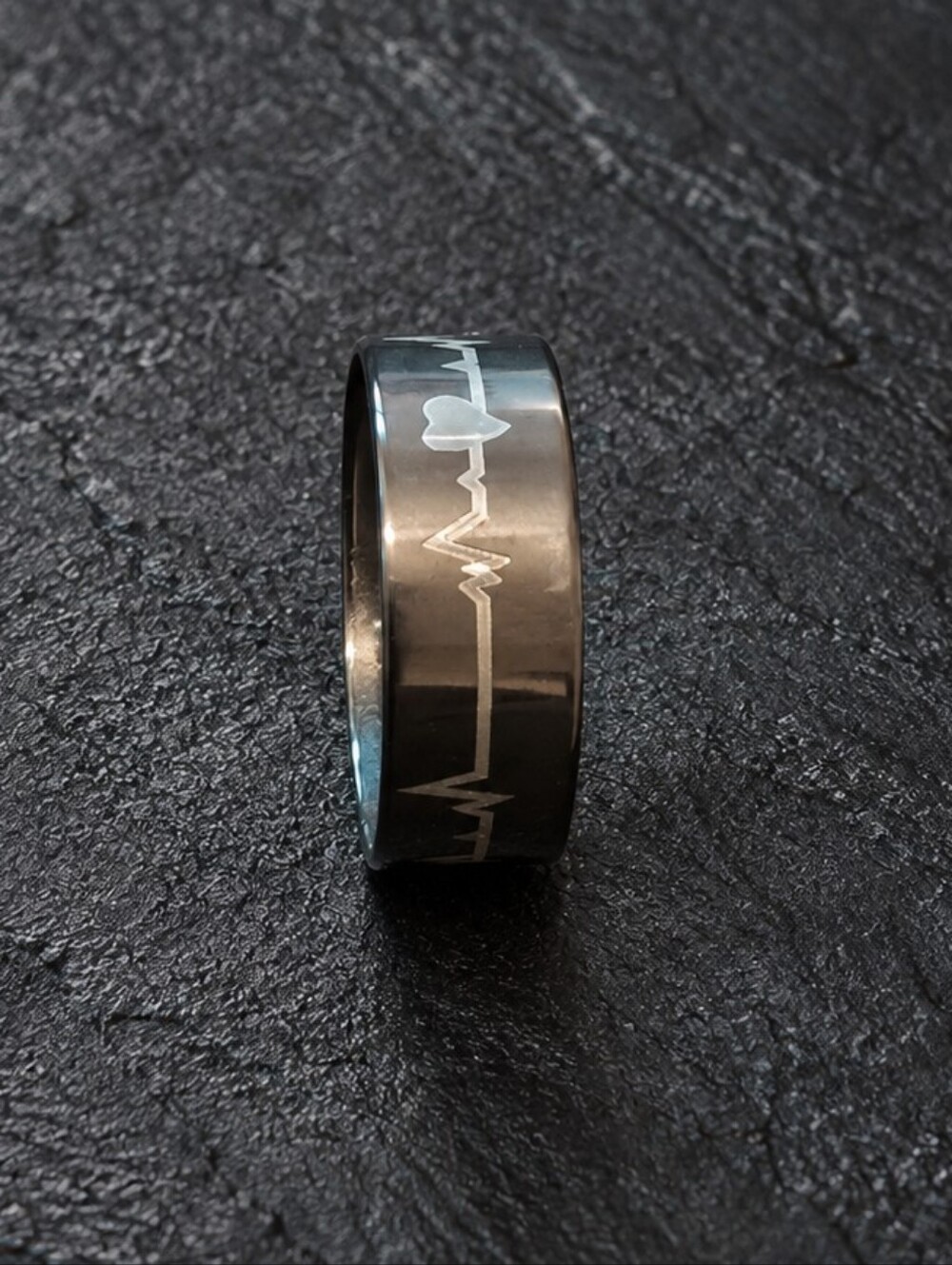 Black Stainless Steel Heartbeat Ring - Unbranded